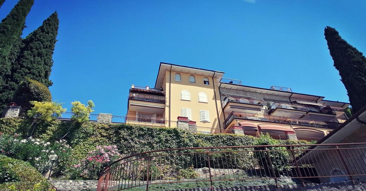 Bellavista Eremitaggio Apartment Torri Del Benaco Ngoại thất bức ảnh