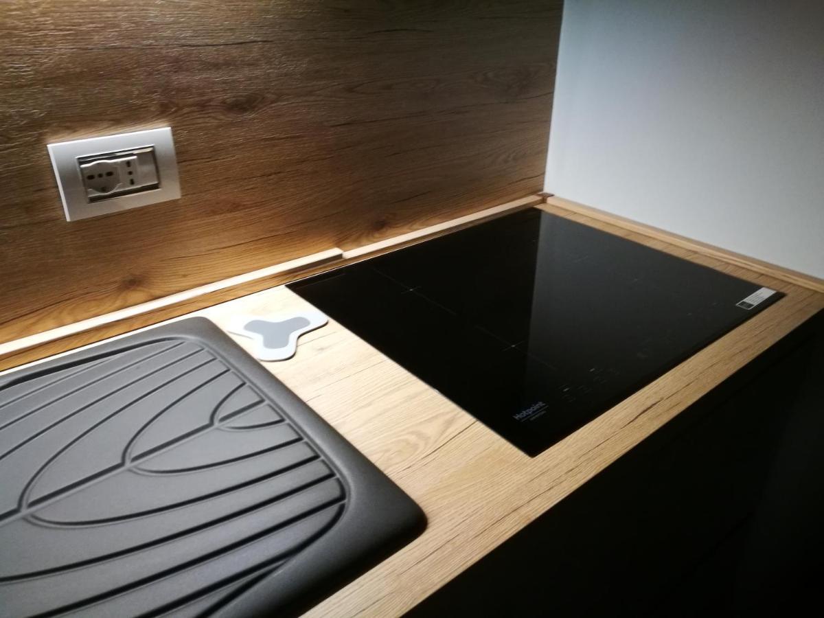Bellavista Eremitaggio Apartment Torri Del Benaco Ngoại thất bức ảnh
